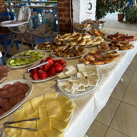 فندق Family Teos 2*