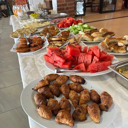 فندق Family Teos كيتن