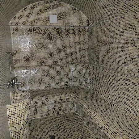 فندق Family Teos 2*