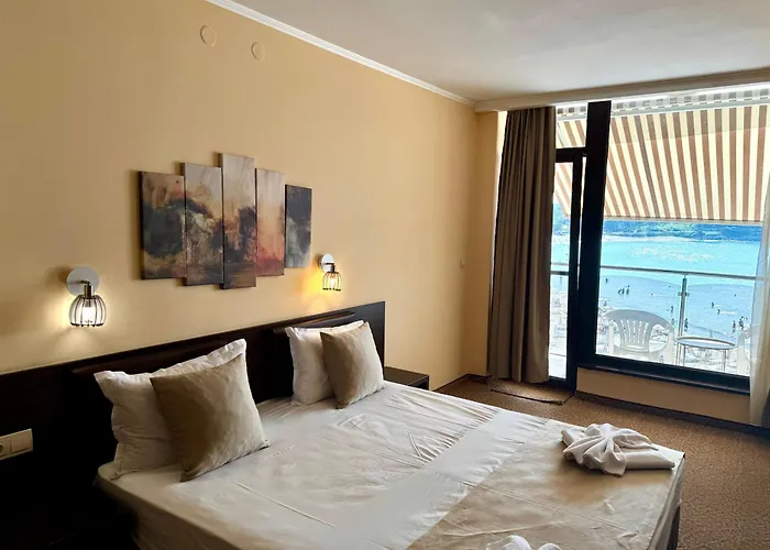 Family Teos Hotel Kiten (Burgas)