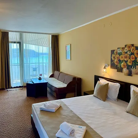 Family Teos 2* Kiten (Burgas)