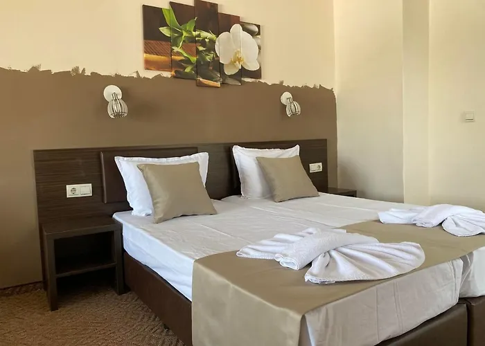 Ξενοδοχείο Family Teos 2*