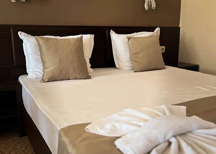 Family Teos Ξενοδοχείο 2*