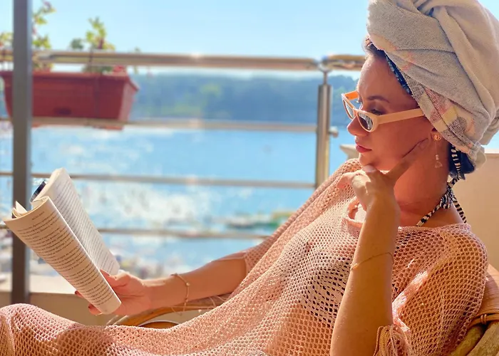 Ξενοδοχείο Family Teos